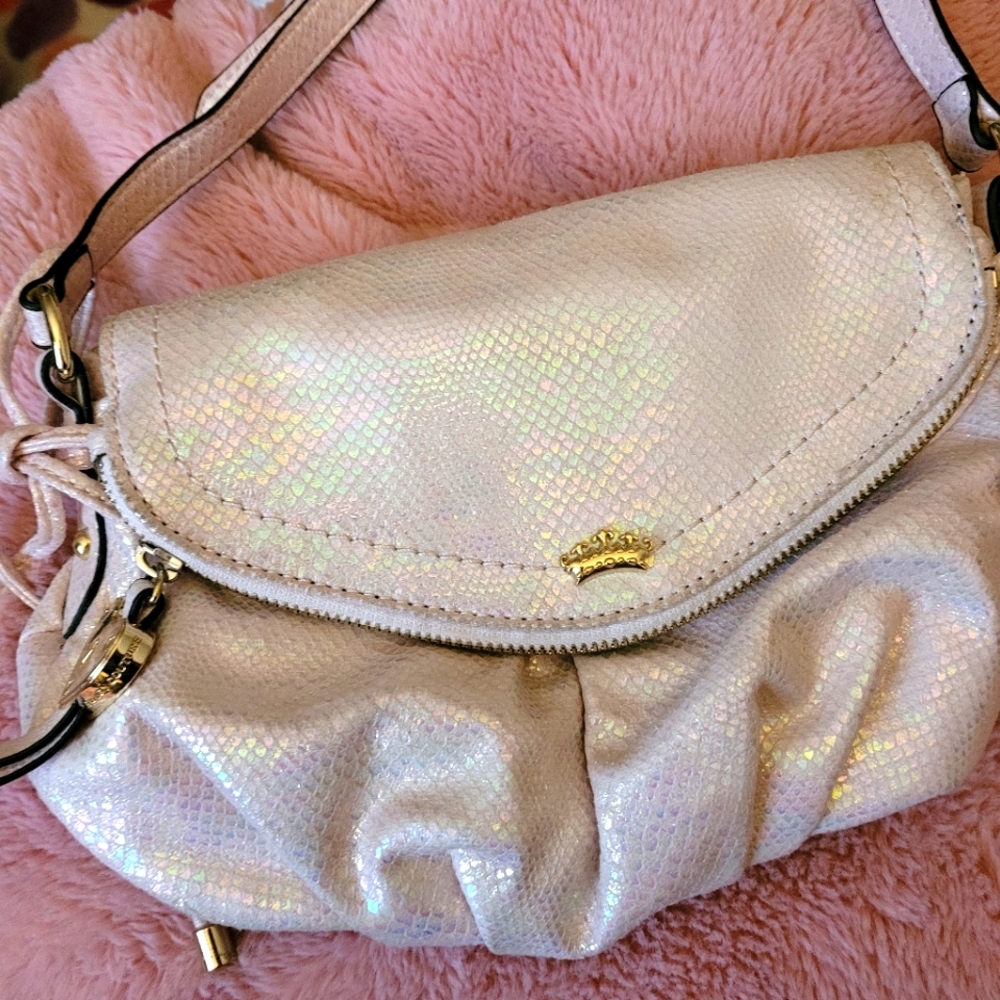 Juicy Couture light pink purse Great condition